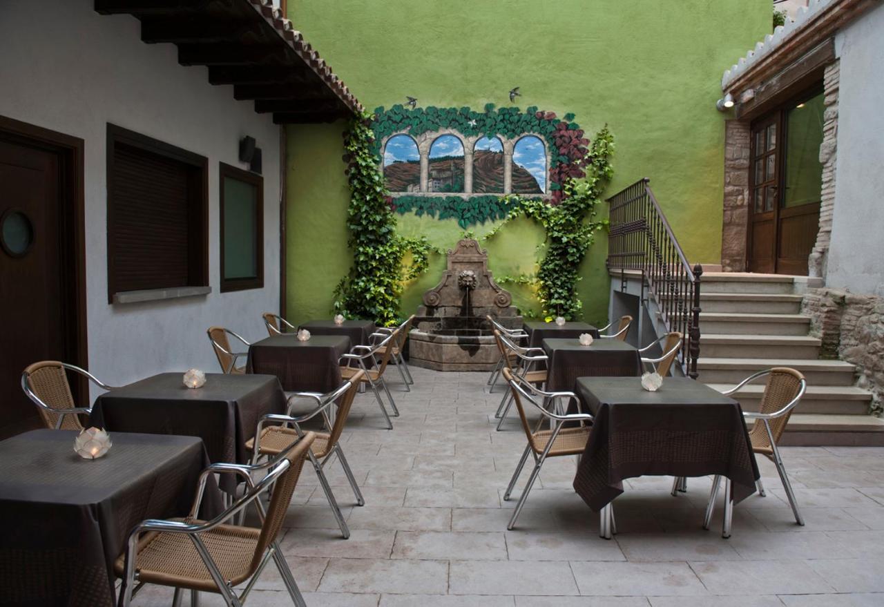 Hotel Palacio Del Obispo Graus Exterior foto